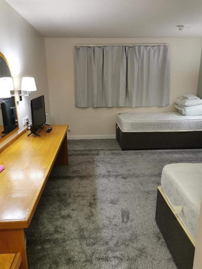 Thurrock Hotel M25 Services Aveley Esterno foto